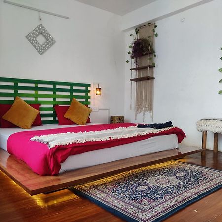 Mitra Mcleodganj Hostel McLeod Ganj Bagian luar foto
