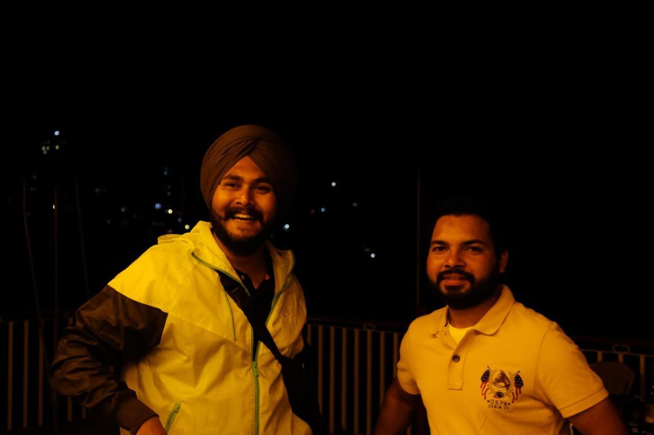 Mitra Mcleodganj Hostel McLeod Ganj Bagian luar foto
