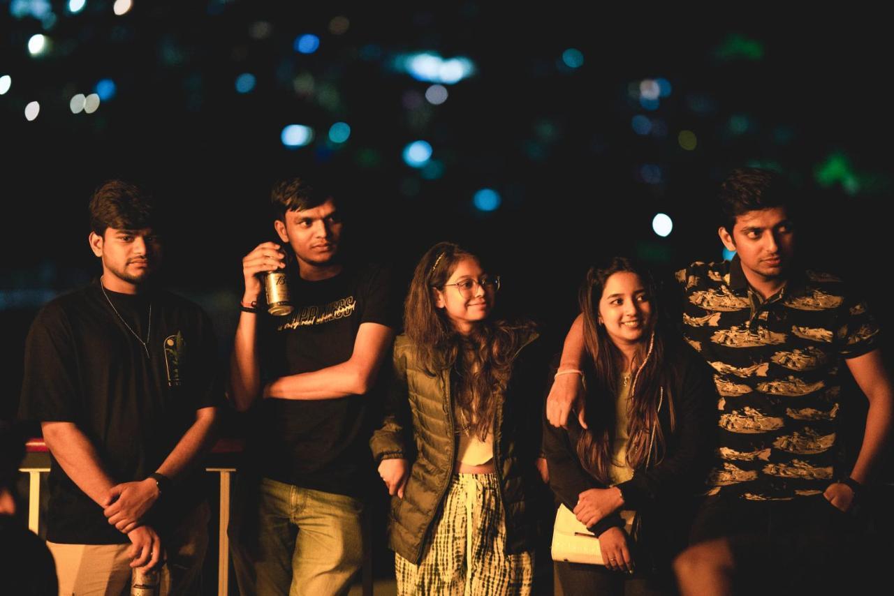 Mitra Mcleodganj Hostel McLeod Ganj Bagian luar foto