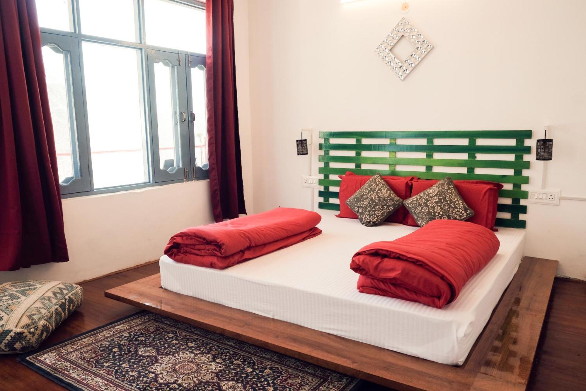 Mitra Mcleodganj Hostel McLeod Ganj Bagian luar foto