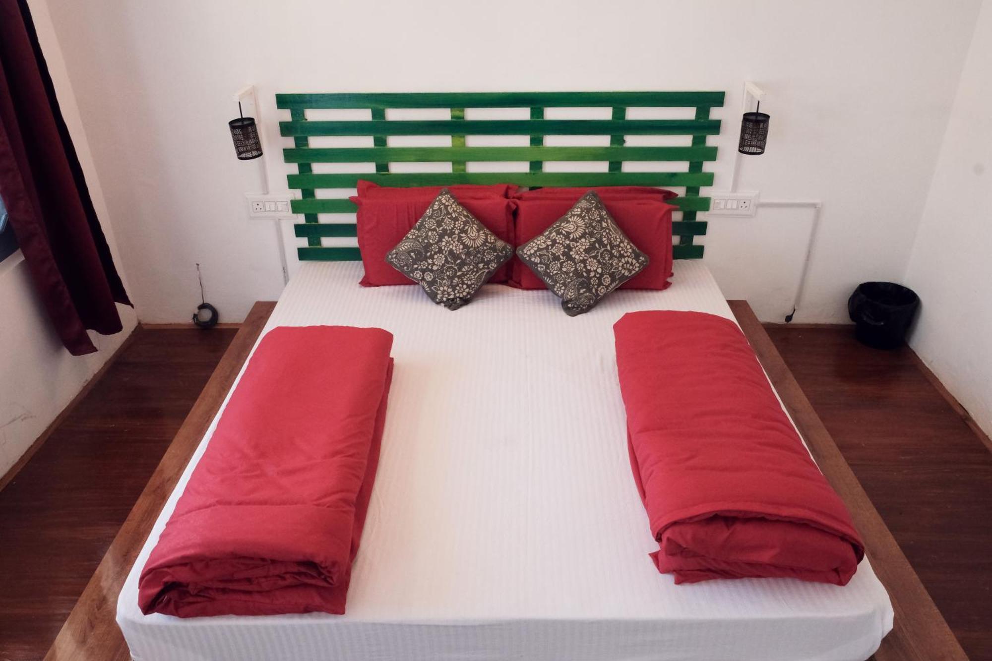 Mitra Mcleodganj Hostel McLeod Ganj Bagian luar foto